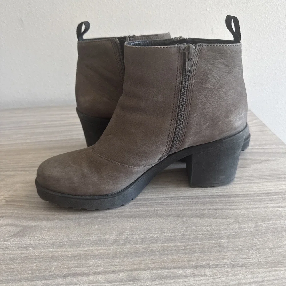 •Vagabond Shoemakers Gray Leather 3